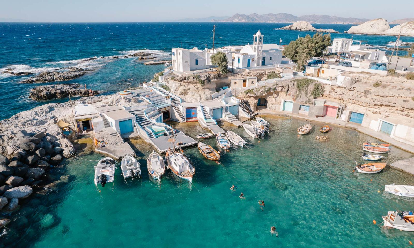 Guide to Island of Milos, Greece