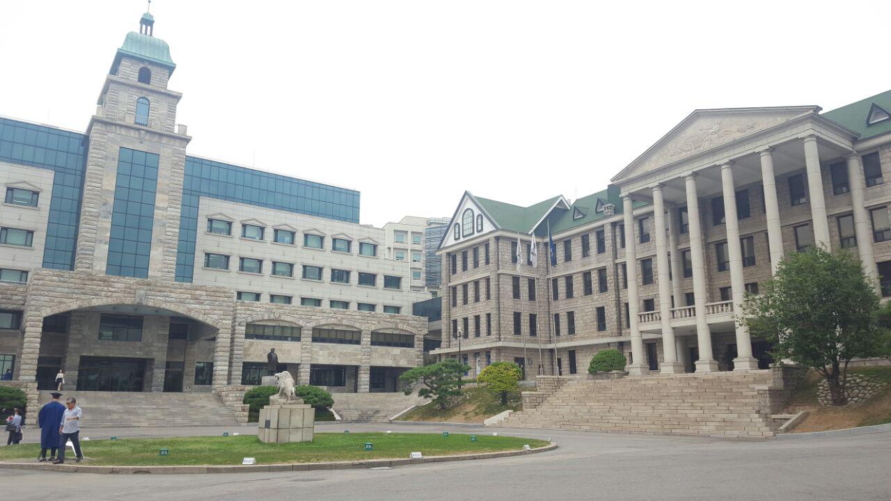 Университеты в корее сеул. Ханьян университет Южная Корея. Сеул университет Hanyang. Ханянг университет кампус. Hanyang Cyber University в Корее.